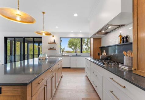 9201 Timberland Trail Eden Prairie MN 55347