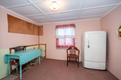 8977 Austin Road Alborn MN 55702