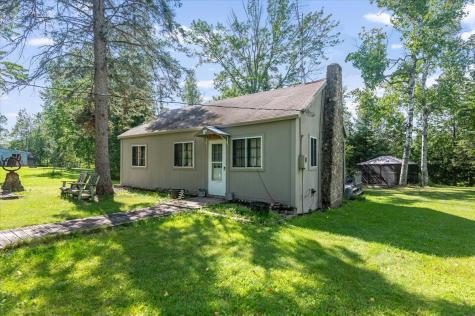 8977 Austin Road Alborn MN 55702