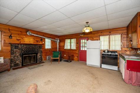 8977 Austin Road Alborn MN 55702