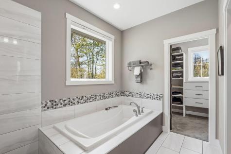 4823 145th Avenue NE Ham Lake MN 55304