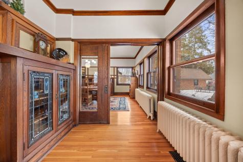 446 Main Street S Hutchinson MN 55350