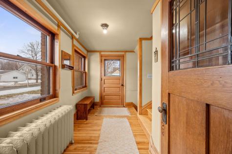 446 Main Street S Hutchinson MN 55350