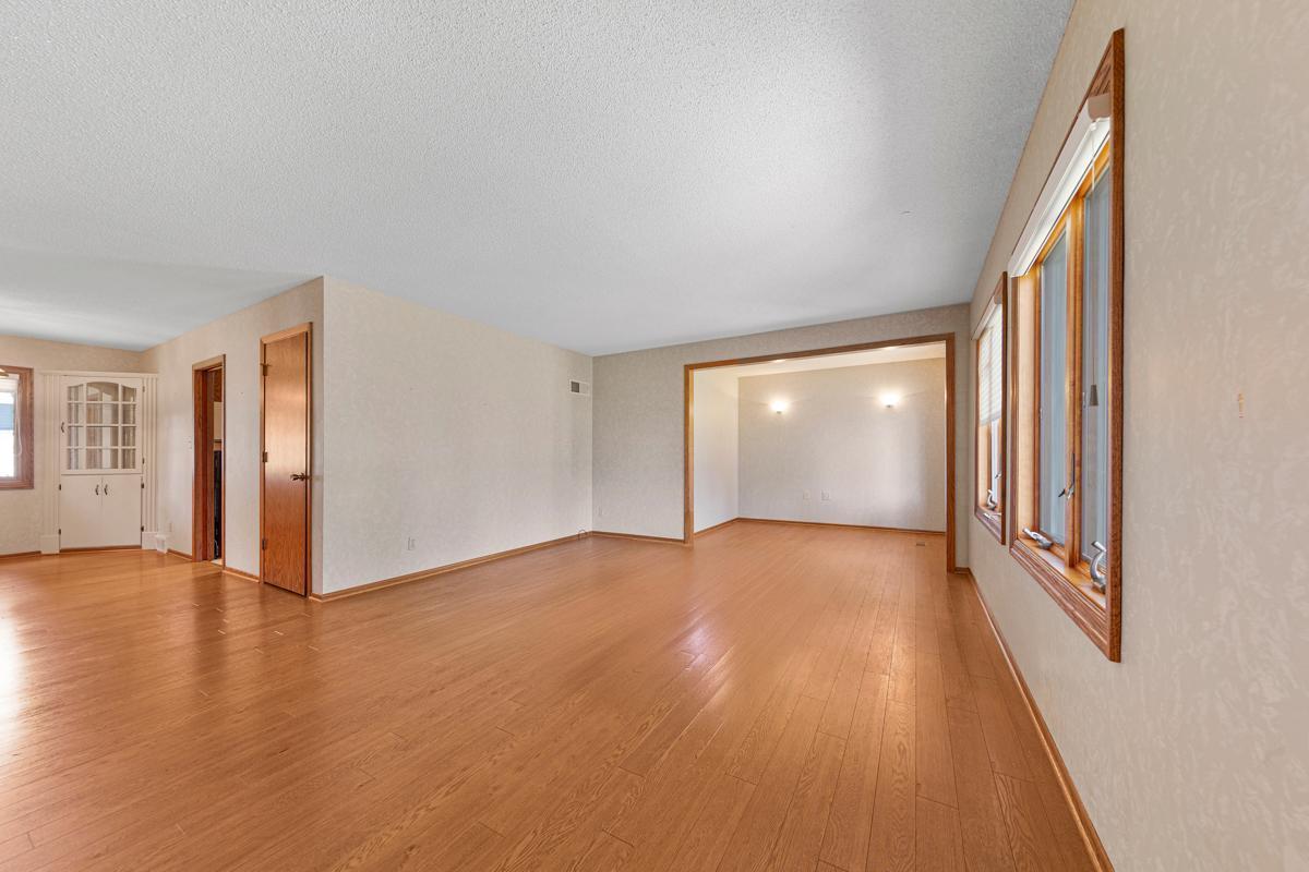 1502 4th Avenue SW Austin MN 55912