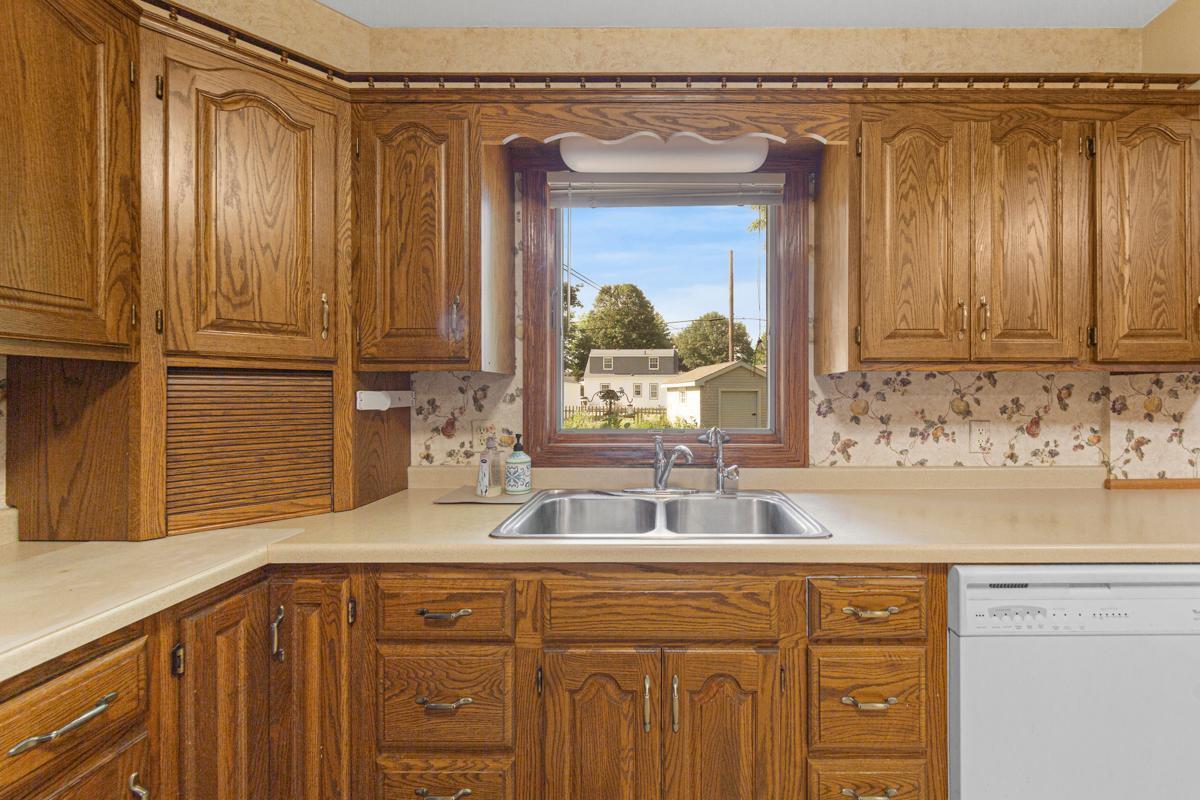 1502 4th Avenue SW Austin MN 55912