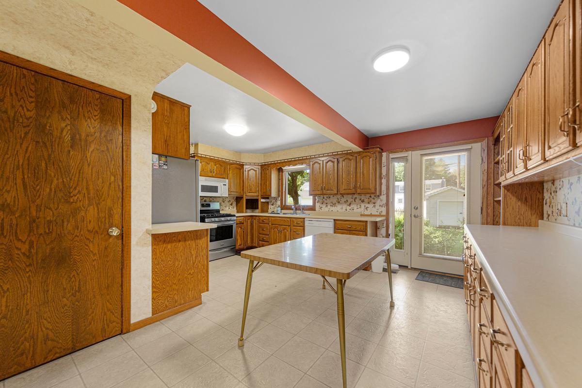 1502 4th Avenue SW Austin MN 55912