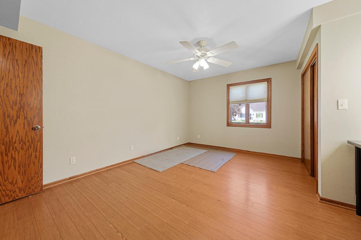 1502 4th Avenue SW Austin MN 55912