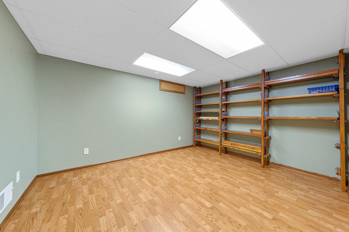 1502 4th Avenue SW Austin MN 55912