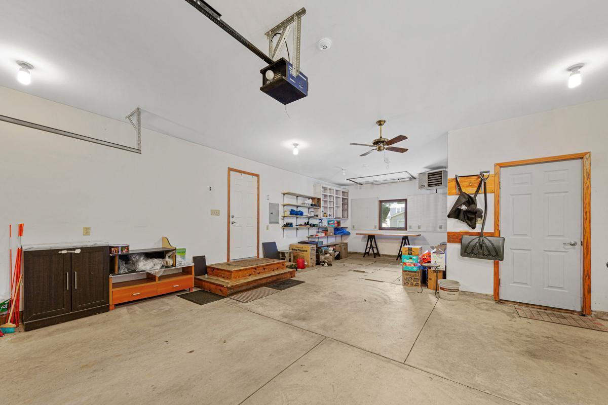 1502 4th Avenue SW Austin MN 55912