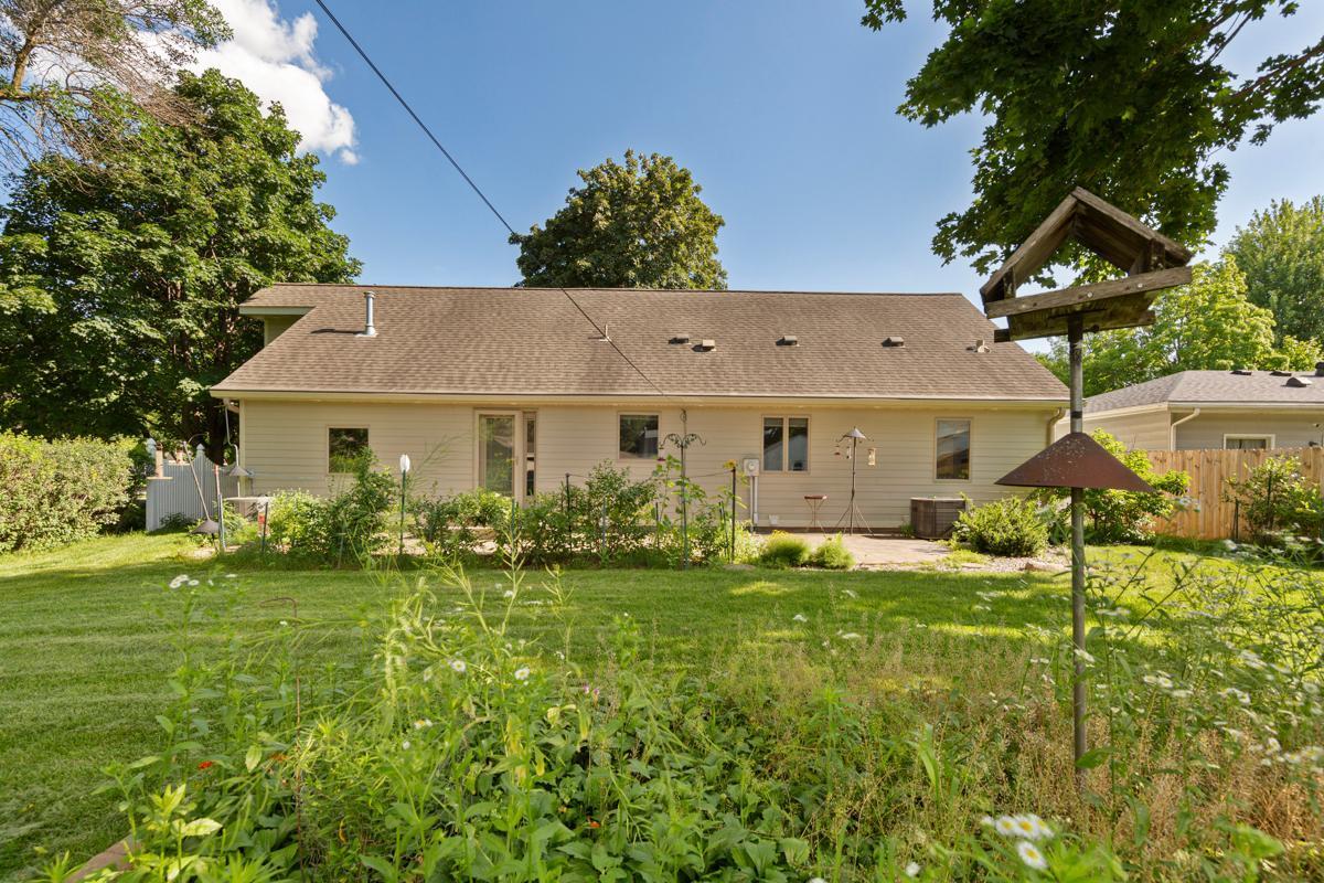 1502 4th Avenue SW Austin MN 55912