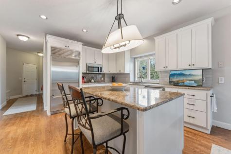 10299 Bucks Way Eden Prairie MN 55347