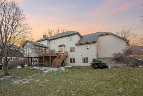 10299 Bucks Way Eden Prairie MN 55347