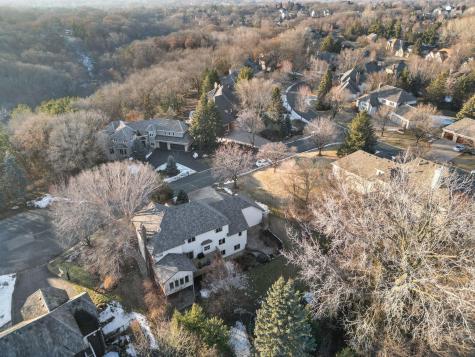 10299 Bucks Way Eden Prairie MN 55347