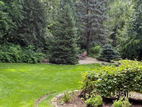 10299 Bucks Way Eden Prairie MN 55347