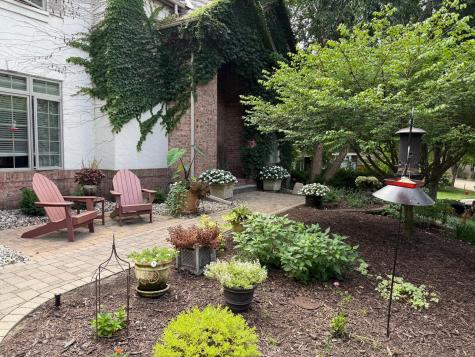 10299 Bucks Way Eden Prairie MN 55347
