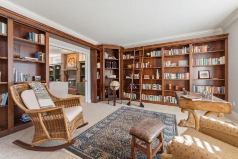 10299 Bucks Way Eden Prairie MN 55347