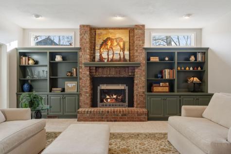 10299 Bucks Way Eden Prairie MN 55347