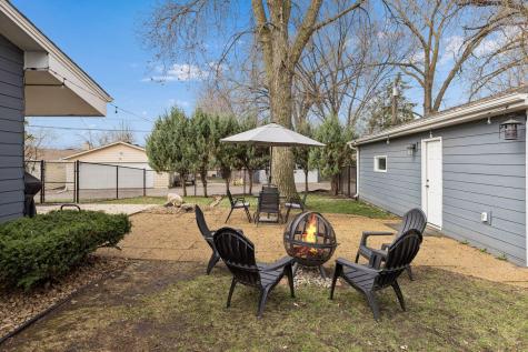 1963 Yorkshire Court Saint Paul MN 55116
