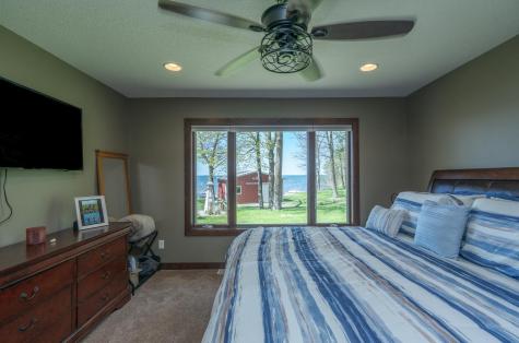 42491 Vista Road Isle MN 56342