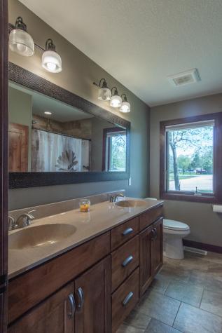 42491 Vista Road Isle MN 56342