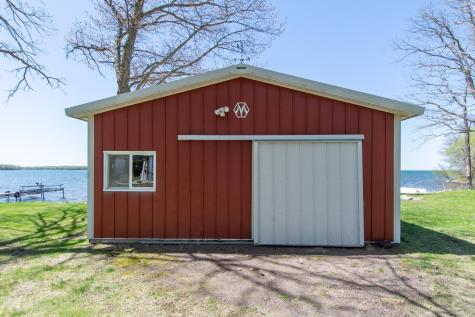 42491 Vista Road Isle MN 56342
