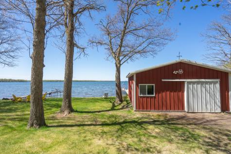 42491 Vista Road Isle MN 56342