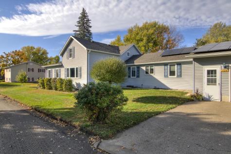 724 Washington Avenue Wabasha MN 55981