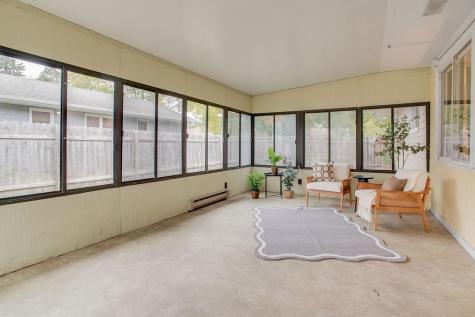 2005 S 15th Street S Moorhead MN 56560