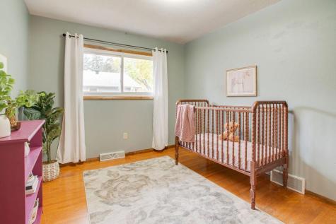 2005 S 15th Street S Moorhead MN 56560