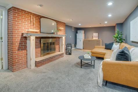 2005 S 15th Street S Moorhead MN 56560