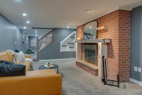 2005 S 15th Street S Moorhead MN 56560