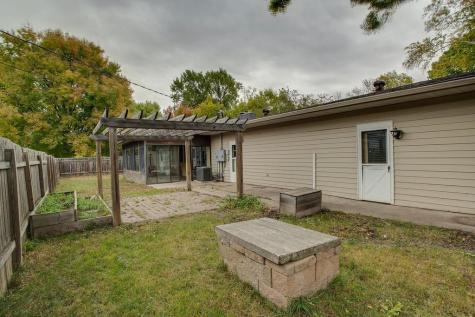 2005 S 15th Street S Moorhead MN 56560