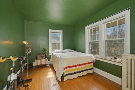 2327 E 4th Street Duluth MN 55812