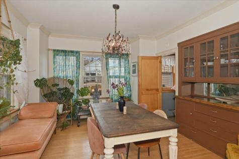 2327 E 4th Street Duluth MN 55812