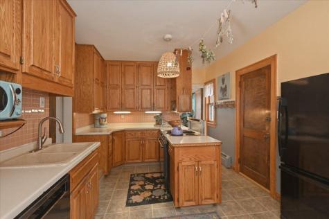 2327 E 4th Street Duluth MN 55812