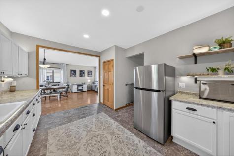 506 Park Avenue Goodhue MN 55027