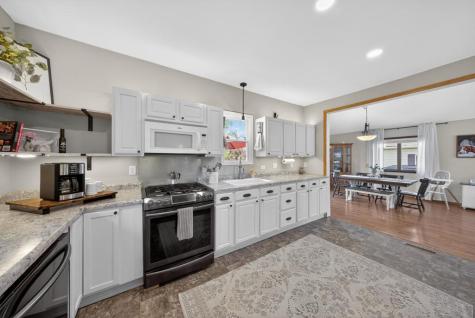 506 Park Avenue Goodhue MN 55027