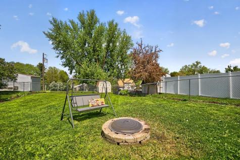 506 Park Avenue Goodhue MN 55027