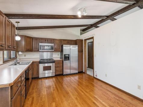17210 13th Avenue N Plymouth MN 55447