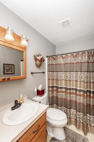 3511 42nd Avenue S Fargo ND 58104