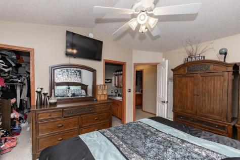 3511 42nd Avenue S Fargo ND 58104