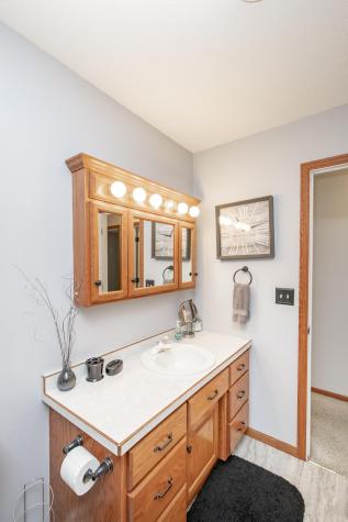 3511 42nd Avenue S Fargo ND 58104