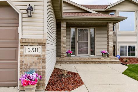 3511 42nd Avenue S Fargo ND 58104