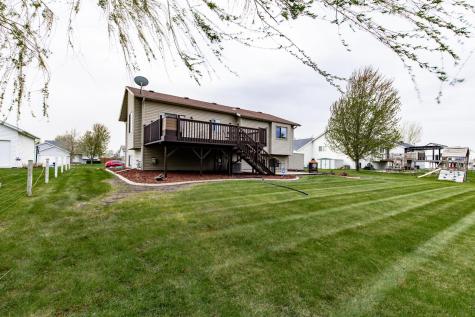 3511 42nd Avenue S Fargo ND 58104