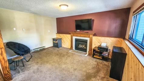 1919 27th Avenue S Fargo ND 58103