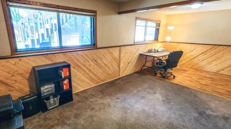 1919 27th Avenue S Fargo ND 58103