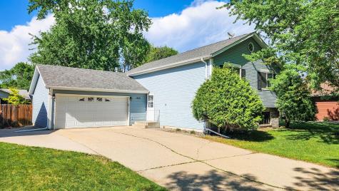 1919 27th Avenue S Fargo ND 58103