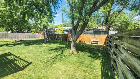 1919 27th Avenue S Fargo ND 58103