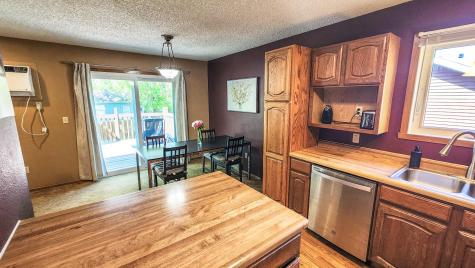 1919 27th Avenue S Fargo ND 58103