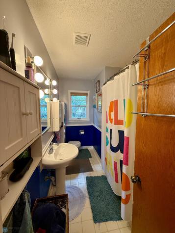 237 Viking Drive Valley City ND 58072